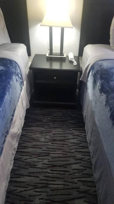 Osu Hotel 2 Queen Beds Hotel Room 132 Stillwater Eksteriør billede